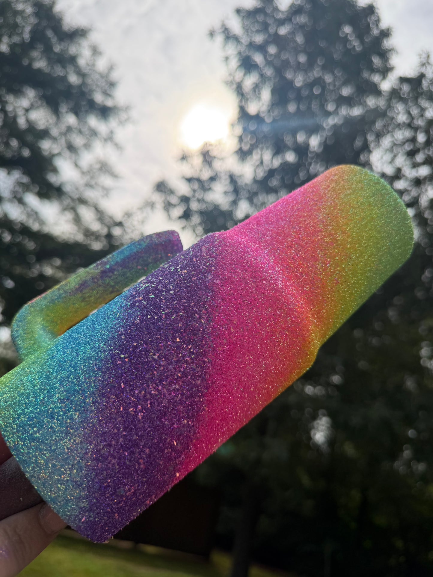 30oz Grippy Rainbow Hydro-Dip 1