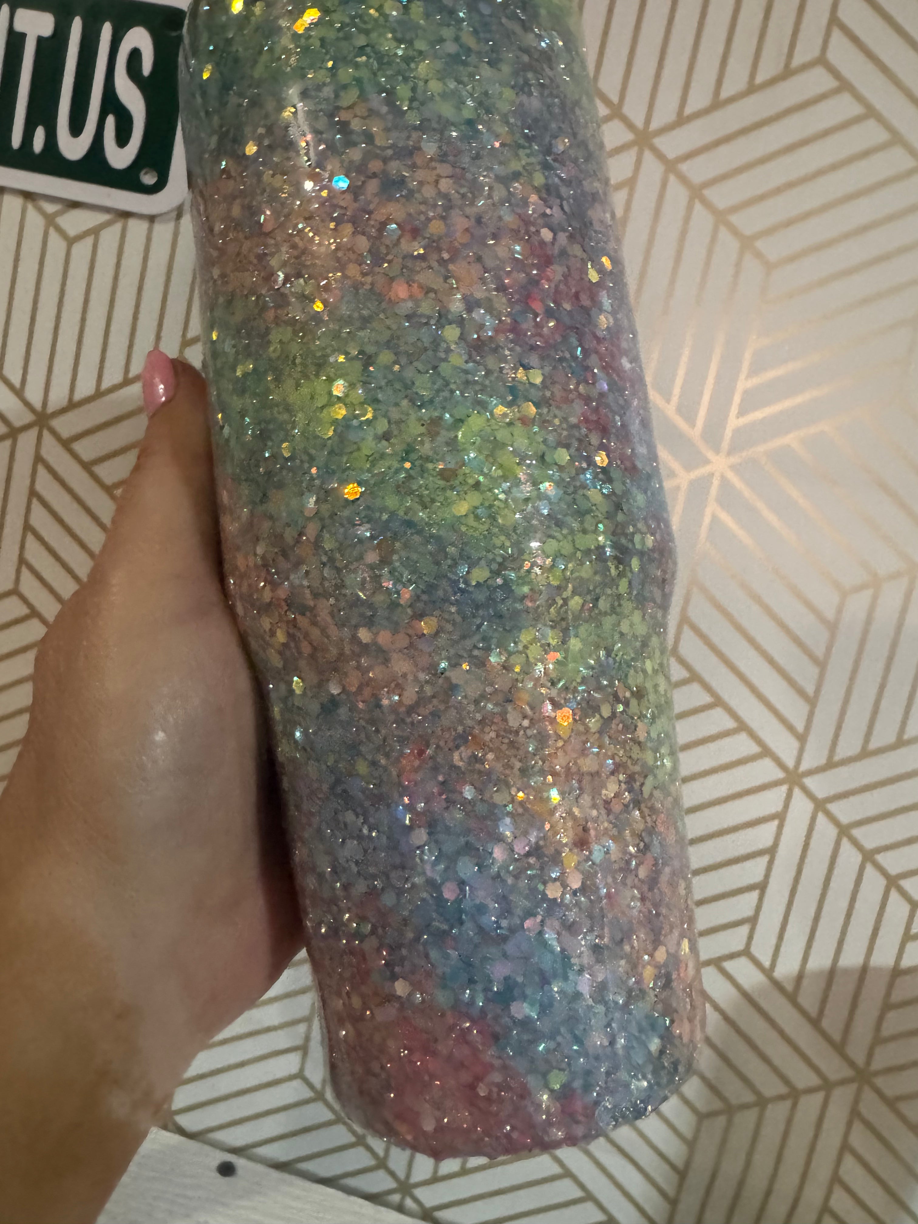 30oz Clip Mate Neon Mix Hydro-Dip 1