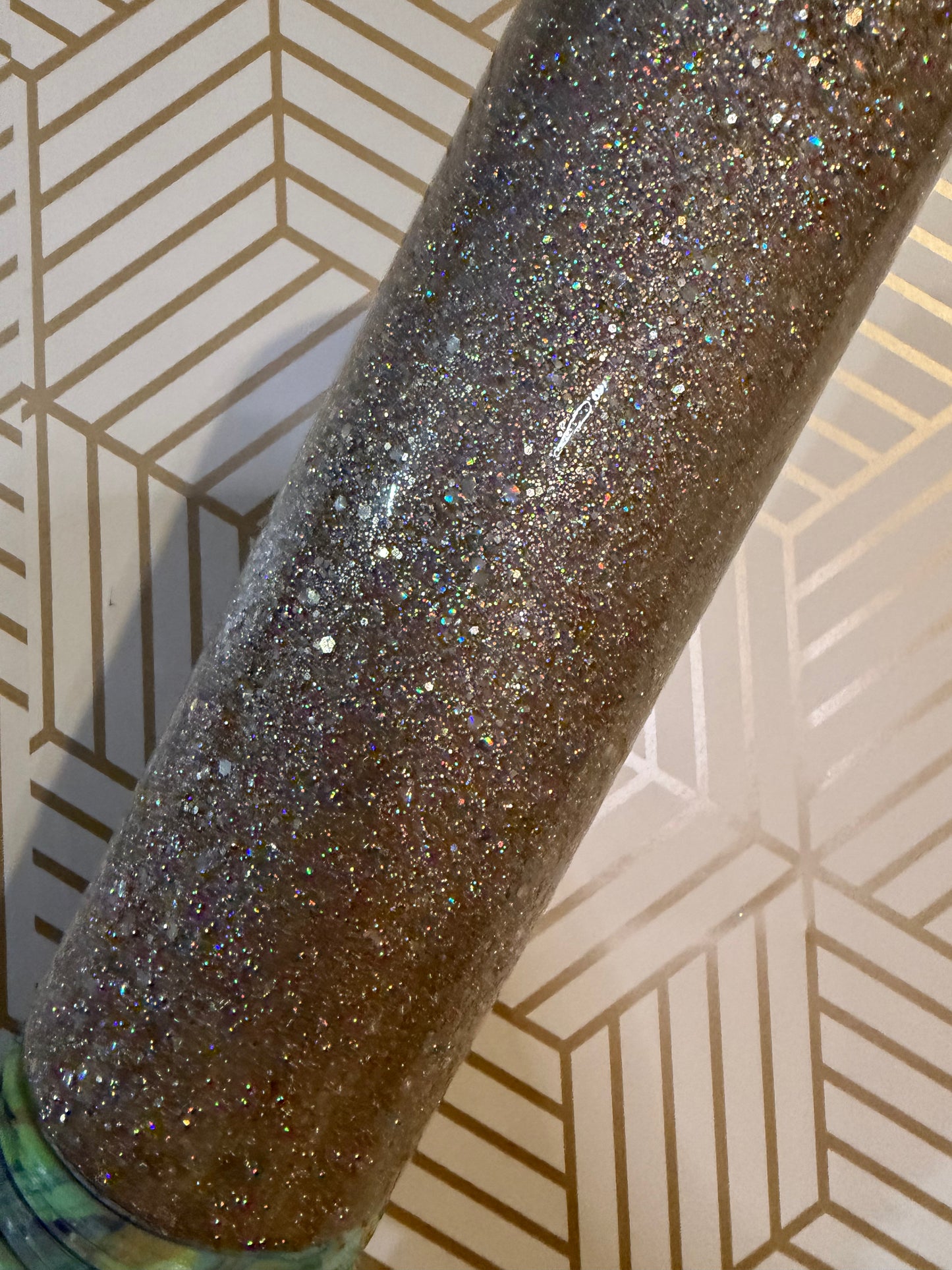 20oz Skinny Champagne Holo Hydro-Dip 1