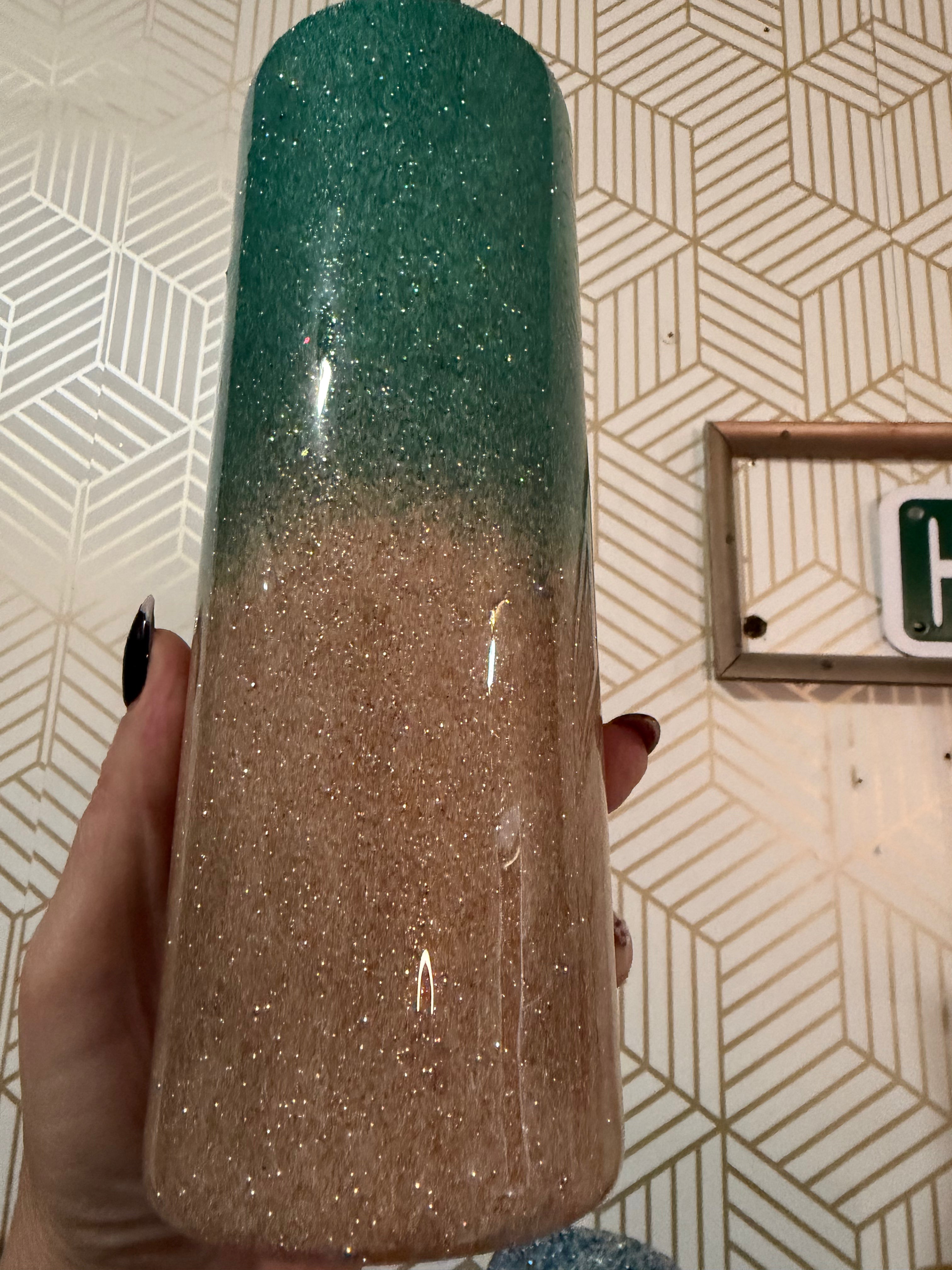 20oz Skinny Petty Ombre Hydro-Dip 1